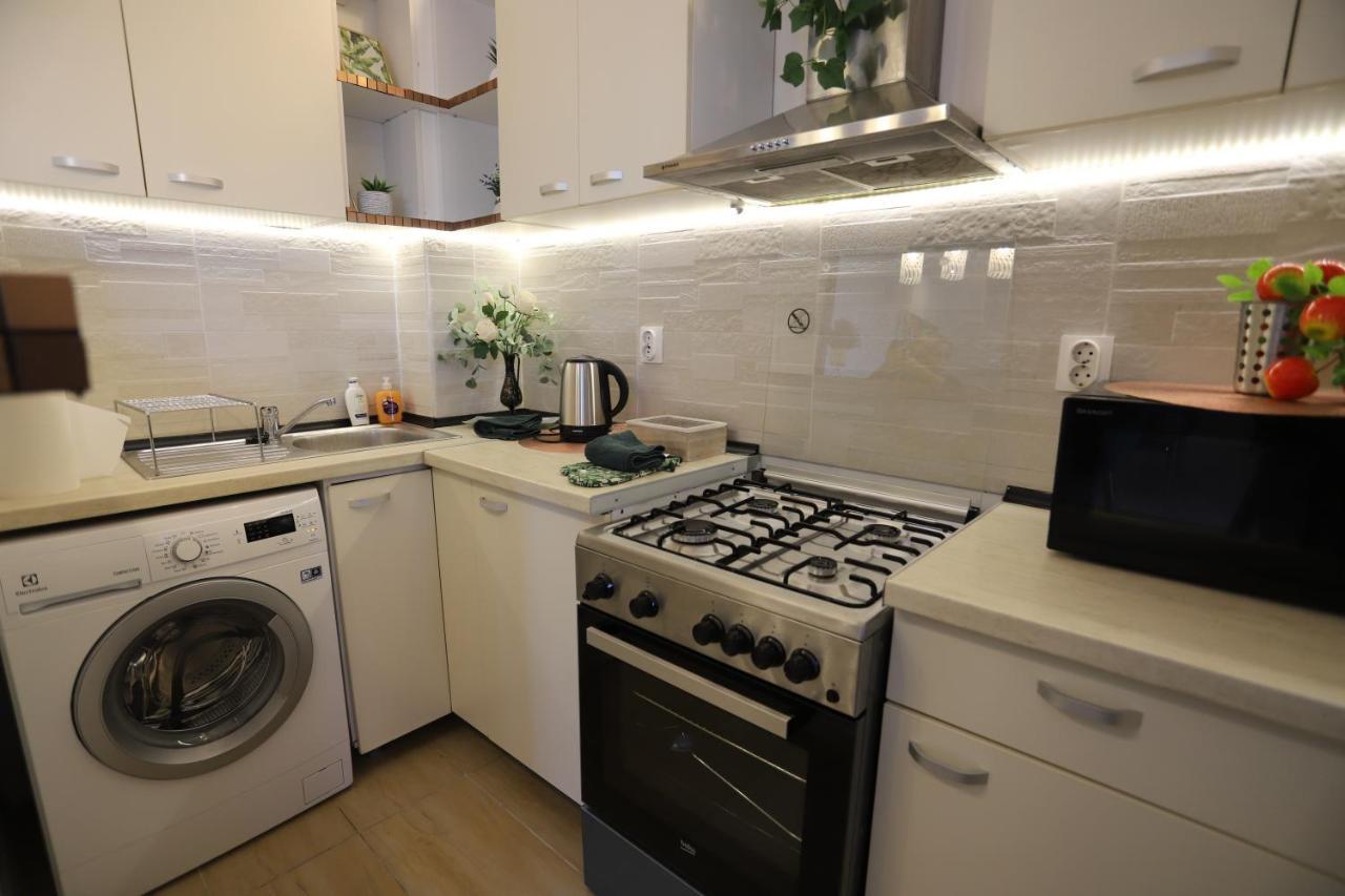 Apartament Beauty Smarald By Cosmopolis Stefanestii de Jos Exteriér fotografie